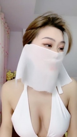 超美模特，【芭贝拉】，全裸摆弄舞姿~揉穴 乳头 道具自慰 插逼，川妹子肤白如玉，俏佳人 截图6