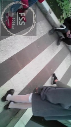 ️国产极品露出大神【FSSZX】大街上旁若无人地超大胆露出 截图16