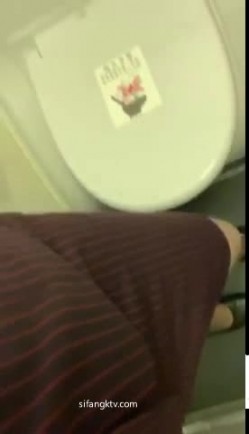 【真实空姐】各大航空美丽空姐不欲人知的真实反差 截图11