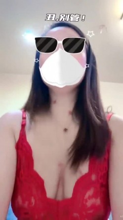 淫妻3P群P自慰露出尿脸,【双面夫妻_0575妓啪啪】,反差都市丽人，约单男交换 截图9