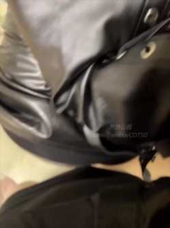 圣诞狂欢 Cindy腿腿 国产极品人气TS，长相清纯身材一流，一双纤细的大长腿，不输任何女人 截图11