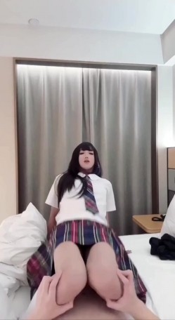 圣诞狂欢 鸡鸡子 国产极品人气TS，又清纯又狂野，攻守兼备反差感拉满，线下约会据说已经排到明年 截图16