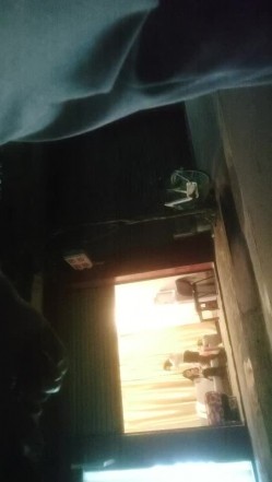 【持无套内射】晚间逛红灯区，一家家挑妹子，包臀裙美腿骚女，小房间怼着骚穴就是操 截图3