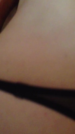【经典流出】极品骚情良家少妇啪啪的日常流出，各式制服诱惑，口技一流 截图11