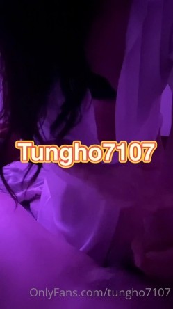 泡良大神性爱救火队「偷妳Tony」OF日常约炮露脸私拍 众多良家学生模特网红拜倒在炮王牛仔裤下 截图1