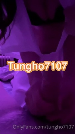 泡良大神性爱救火队「偷妳Tony」OF日常约炮露脸私拍 众多良家学生模特网红拜倒在炮王牛仔裤下 截图5