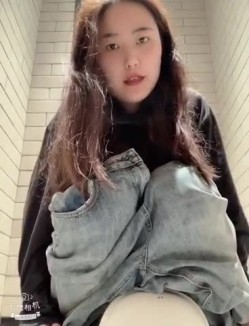 数百位极品露脸反差母狗福利大合集，天南海北，良家私下淫荡的一面 截图3