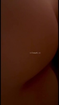 神似明星杨千嬅的大屁股哺乳期少妇露脸性爱流出 截图1