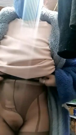 晚风吹人醒 ️【肥姐】风骚杂货店板娘! 透明装诱惑男顾客 ️勾引进小屋性爱啪啪！ 截图3