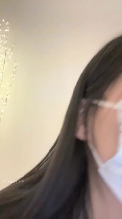 核弹！新女神下海~20小时~【马日安娜】这个真的很漂亮（下部）！来大姨妈还大秀，经血直流，略重口~！ 截图12
