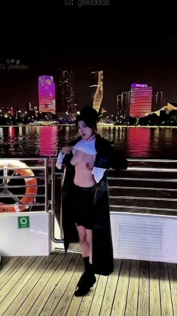 微胖广州X女神-pickkku-超大胆露出尝试,飞机上、艺术馆路人边上露奶 截图3