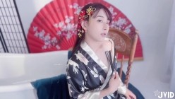 【JVID重磅】，S级女神模特，【黛娜来了】，大尺度视图，御姐风大长腿，C罩杯配上无毛粉穴，让人看了把持不住 截图2