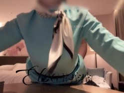 穷人女神富人母狗，超高颜值极品空姐【林绾绾】门槛1888福利，啪啪调教深喉毒龙脚踩骚穴，母狗属性拉满了 截图6