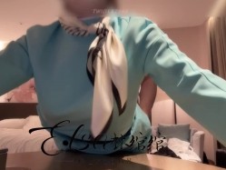 穷人女神富人母狗，超高颜值极品空姐【林绾绾】门槛1888福利，啪啪调教深喉毒龙脚踩骚穴，母狗属性拉满了 截图8