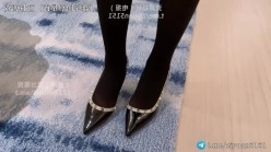 约炮大神长沙纹身哥《175深圳平面模特》妹子主动花费1000多，平日里万人追的长腿女神，开好房换上一袭情趣短裙等纹身来操 截图8