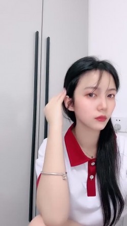 绝对最漂亮，最漂亮的新人！【04甜妹妹】，恋爱冲昏了头，小仙女真大方，粉穴美乳 截图6