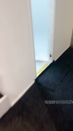 ️淫乱少妇【大哥玩不腻】少妇群P团队 淫乱群体新登场！ 截图12
