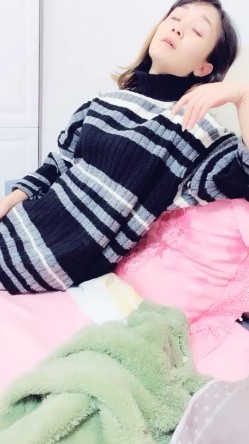 【丧志母狗无脑调教】，调教界大神，浸淫少妇圈十几年，良家人妻背着老公上门，求刺激，要卖骚，无套满足她们 截图4