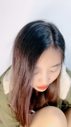 撸管推荐！超漂亮小仙女~【咩咩咩】道具狂插！无限爽高潮~！ 截图2