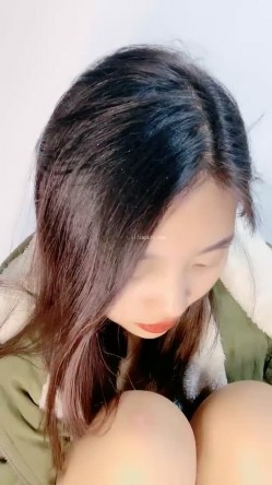 撸管推荐！超漂亮小仙女~【咩咩咩】道具狂插！无限爽高潮~！ 截图6
