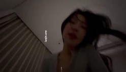 约炮大神【阿曼达】几位绝品女神泄密福利，露脸，清纯学生妹主动索吻被干！ 截图15