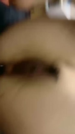 推荐！邻家女神下海！超漂亮~【玲玲】，纯欲风小美女，前凸后翘，跟男友做爱极其投入，超级过瘾，画质一流 截图9