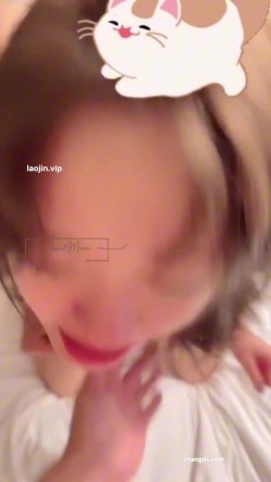 极品淫妻，【莫娜Moma】“你好棒哦，太爽了，我要去了”老婆的露脸3P之旅，没想到紧张到不敢说话的单男 截图8