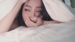 大奶美女 继妹想成为小哥哥的性玩偶 偷偷躲进被子撅着屁屁等着挨操 射精后再帮口交清理棒棒 截图6