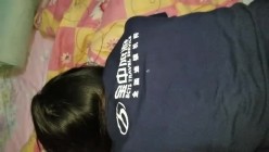 旅游把女导游给干了，和游客水乳交融、淫声颤天，‘宝贝，哪儿舒服，说’，哪儿都舒服！ 截图13