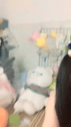 在校女大学生，【波波涩涩】，这个岁数看起来好小，含苞待放的小花骨朵，青涩，少女的逼无需多言，美爆了 截图3