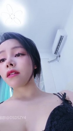 ️风情淫妇【黑丝玉女】饱满大奶丝袜肉臀，假屌抽插玩弄骚穴 截图11