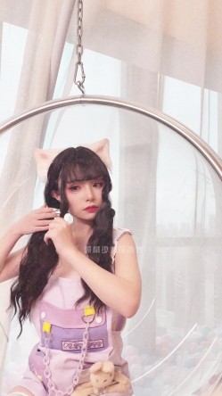 稀有露脸 高端ACG业界女神爆机少女 喵小吉 珍品T3会员《小吉的答谢礼2》限定版《白色花嫁》邻家少女胴体美到爆! (2) 截图4