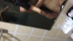 【流出】长发文艺渣男同时撩数位女网友，偷拍约炮视频 截图3