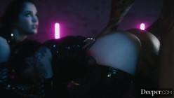 Deeper.19.07.23.Joanna.Angel.And.Evelyn.Claire.XXX.1080p.MP4-KTR[XvX] 截图4