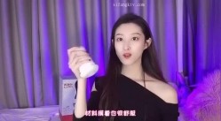【重磅福利】全网稀缺资源 ️最新高端淫妻私密群内部福利 人前女神 人后母狗 淫乱女神篇 截图8