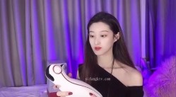 【重磅福利】全网稀缺资源 ️最新高端淫妻私密群内部福利 人前女神 人后母狗 淫乱女神篇 截图12