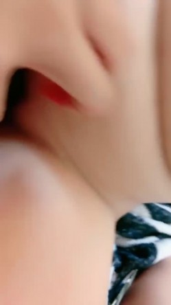20小时核弹！一群小妹妹下海直播！【青春美少女】壮观！~ ~~！~-~几个畜生还当着这么多人的面直接开操 截图7