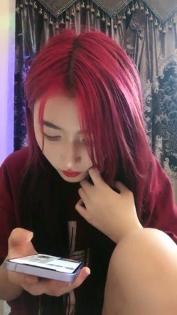 校花！成都KTV公主下海！【破处】，貌美如花的重庆妹子，尺度升级，各种掰穴 截图1