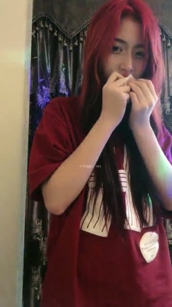 校花！成都KTV公主下海！【破处】，貌美如花的重庆妹子，尺度升级，各种掰穴 截图3