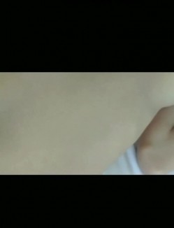 中年大叔冒充艺校老师忽悠漂亮学妹脱光光拨开鲍鱼插一插看看是否处女 截图6