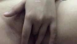 【露脸女神 ️超颜反差】精选21套高颜美女生活淫乱私拍甄选⑩巨乳美女 裸舞自慰 啪啪高潮 骚穴特写 截图2