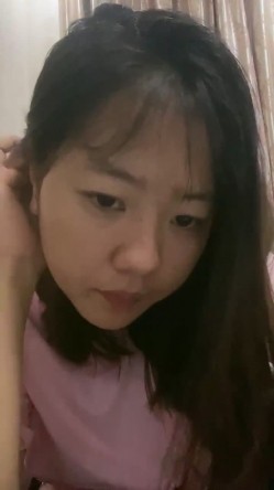 哎！学妹给操了，【学姐姐】心如刀割！含泪拿出纸巾狂撸，学生气息扑面而来，带你回到大学开房 截图7