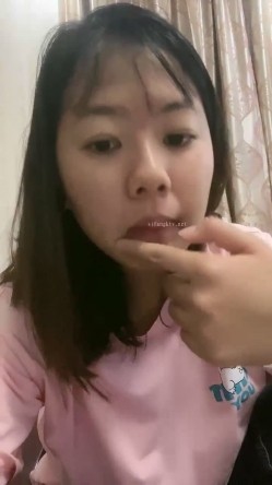 哎！学妹给操了，【学姐姐】心如刀割！含泪拿出纸巾狂撸，学生气息扑面而来，带你回到大学开房 截图8