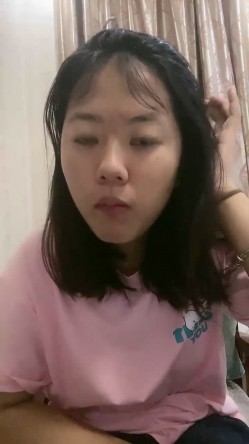 哎！学妹给操了，【学姐姐】心如刀割！含泪拿出纸巾狂撸，学生气息扑面而来，带你回到大学开房 截图14
