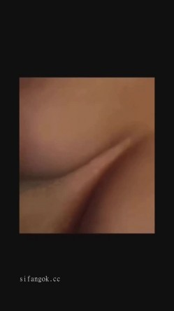 【抖音福利】大奶熟女，【沐颖】，极品纯天然美乳，粉穴白浆流出特写，姐姐真是个浪荡的淫妇 截图11