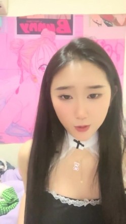 核弹！超美校花【果果qzm】道具狂插~扇脸打逼~妹子都经历了什么？ 截图6