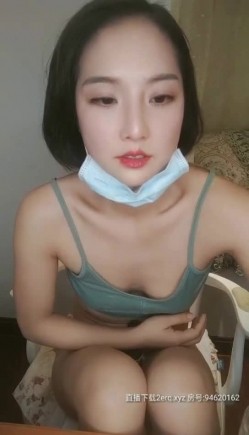 短发女神，校花一样美【一枝花】收费房大黑牛自慰真好看，被大黑牛搞得爽飞高潮，女神淫荡的样子 好风骚呀 截图13