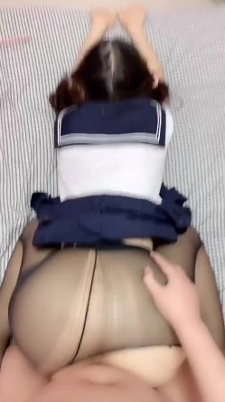 【精彩福利】91富二代各种玩肏反差婊性宠小尤物蜂腰翘臀标准传教士 完美后入带入感极强12V 截图9