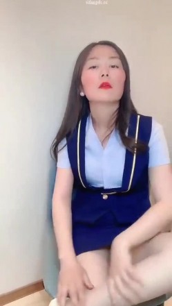 【熟女福利】快手丝袜熟女团队，【花嫂】福利视频30V 超级骚，特别骚气的少妇 截图3