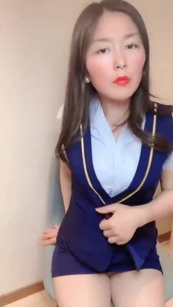 【熟女福利】快手丝袜熟女团队，【花嫂】福利视频30V 超级骚，特别骚气的少妇 截图7